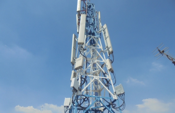 Thi công lắp đặt trạm viễn thông