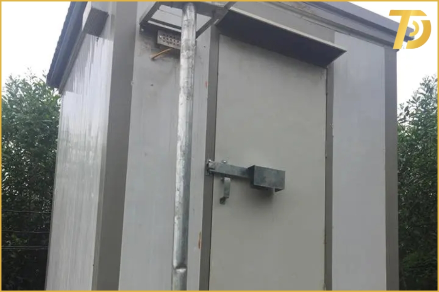 Nhà trạm BTS là gì và vai trò trong hệ thống viễn thông